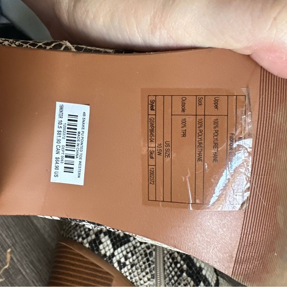 Torrid Snake Print Western Ankle Bootie With Heel Women‘s Size 10.5 - Picture 7 of 9